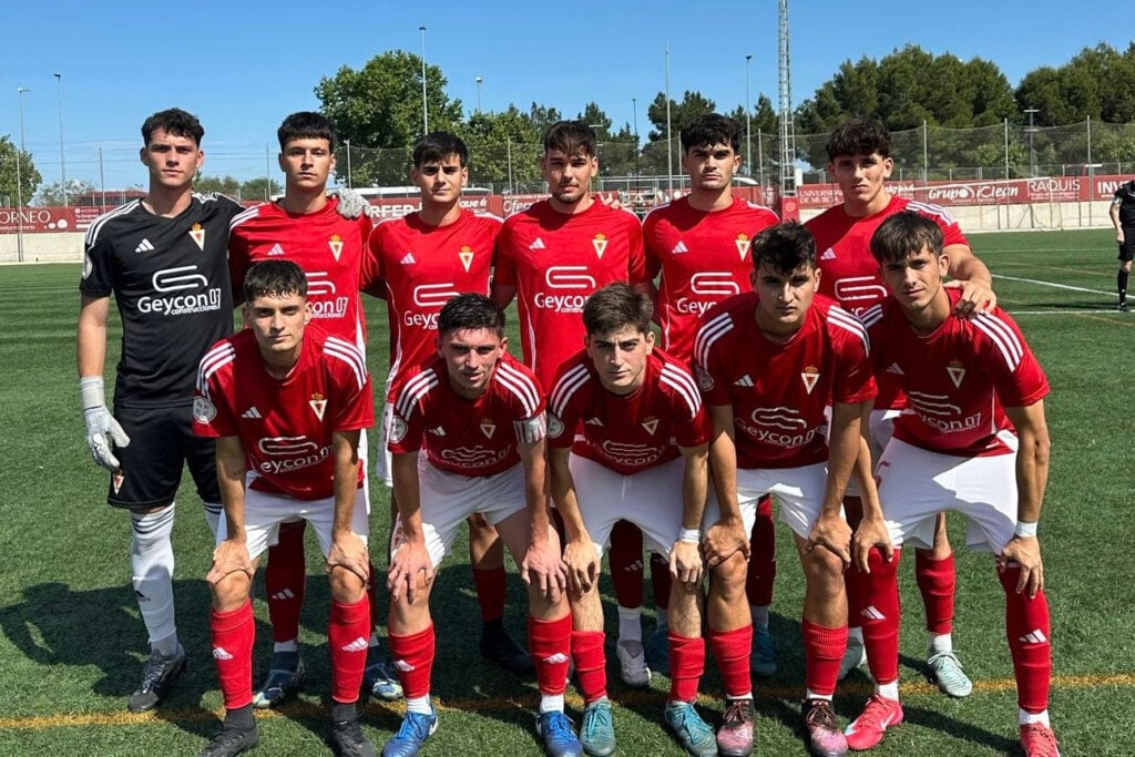 El Juvenil DH Real Murcia vuelve a la senda de la victoria por la puerta grande goleando al Alboraya (5-1)
