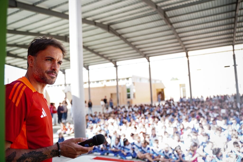 Pedro León visita el colegio Nuestra señora de la Consolación de Espinardo en Real Murcia Al Cole