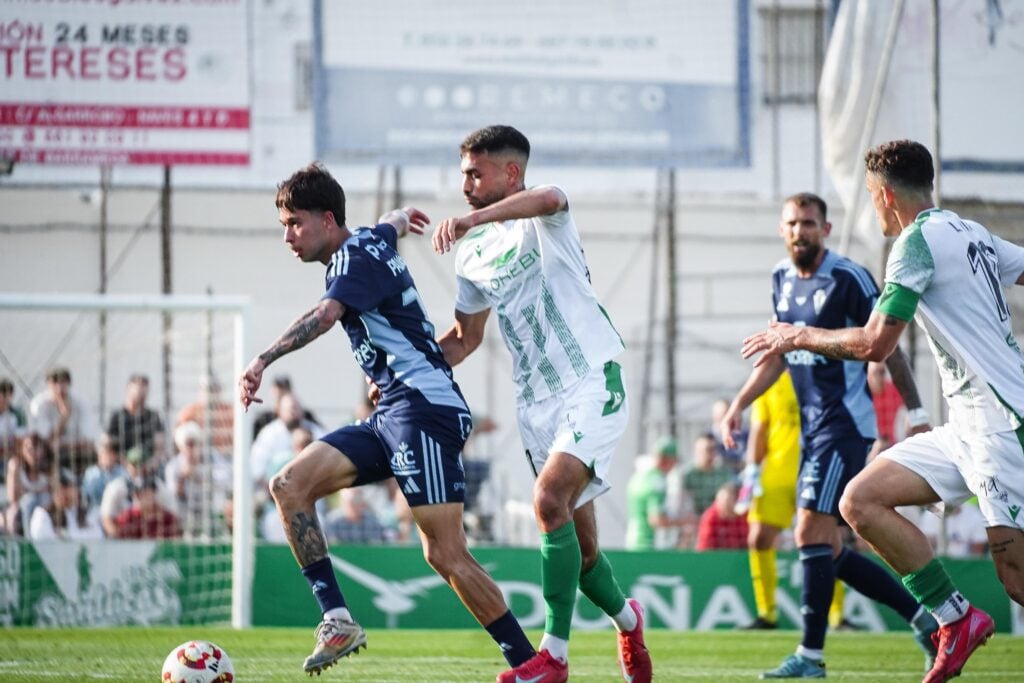 El Real Murcia empata sin goles en Sanlúcar de Barrameda (0-0)