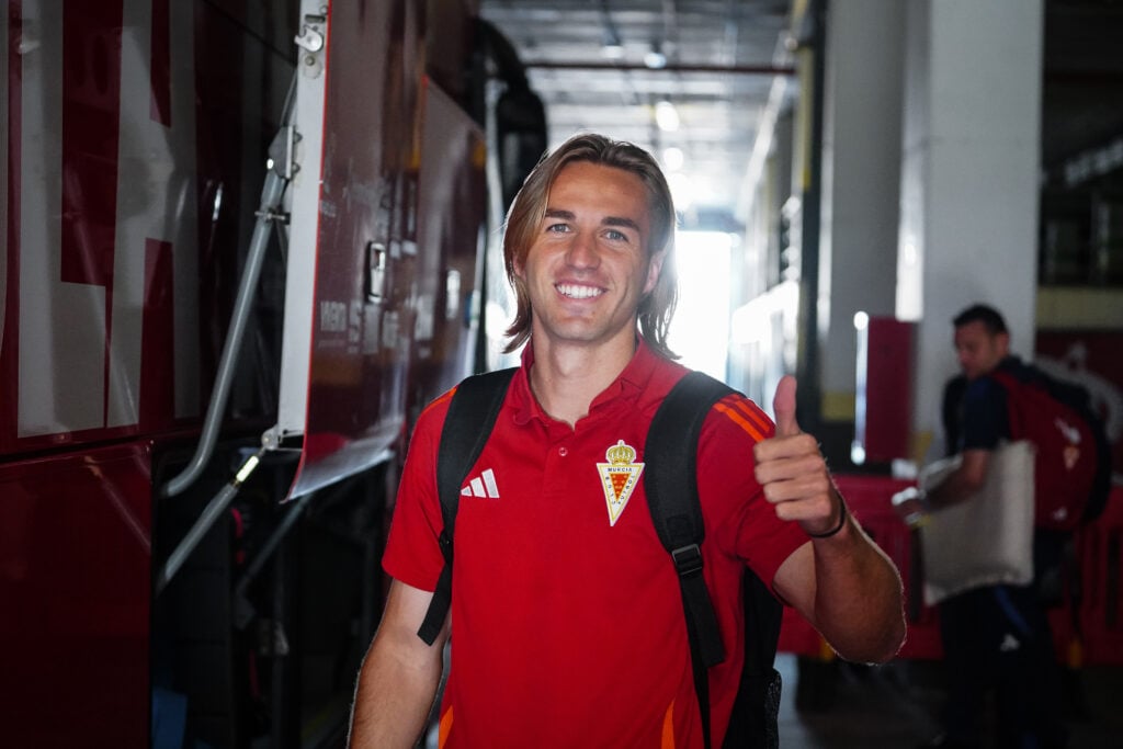 El Real Murcia pone rumbo a Sanlúcar de Barrameda para disputar la jornada 37