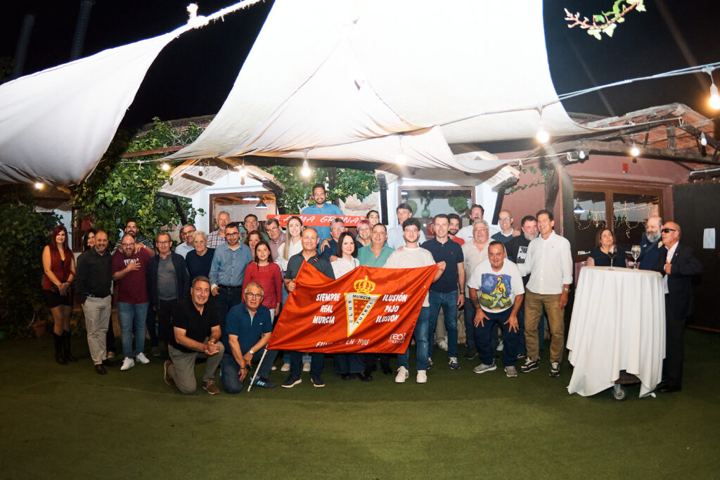 El Real Murcia, presente en la cena anual de la Peña Alma Grana