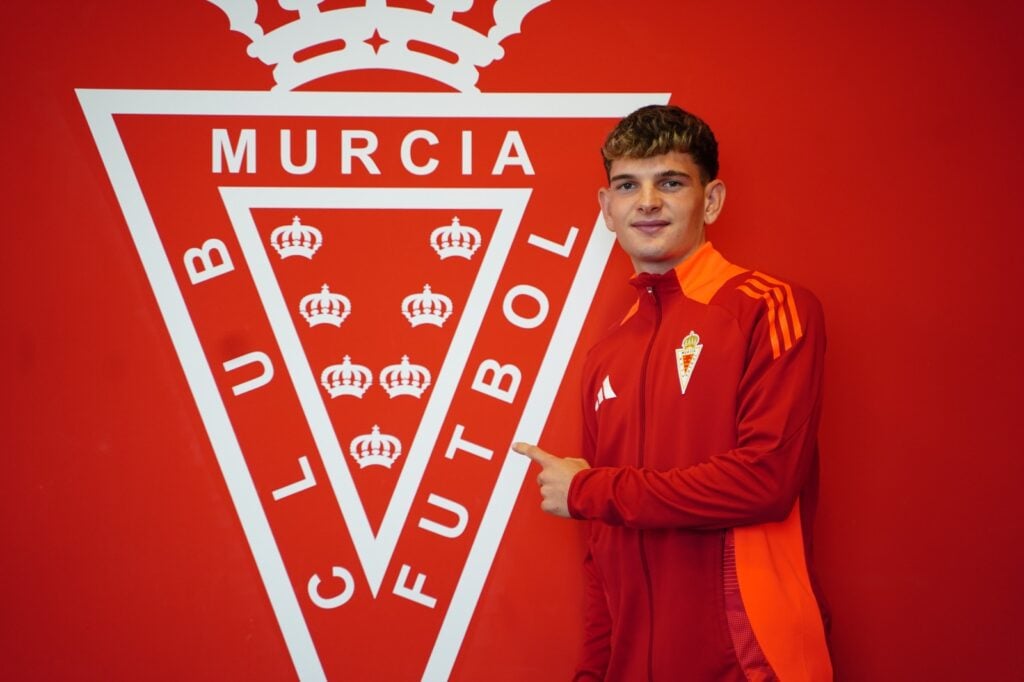 Adriano Ceapaliga refuerza el centro del campo del Juvenil DH Real Murcia