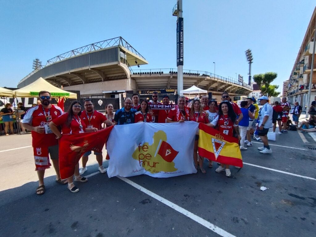 El Real Murcia, presente en el XXI Congreso Nacional de Peñas en Castellón