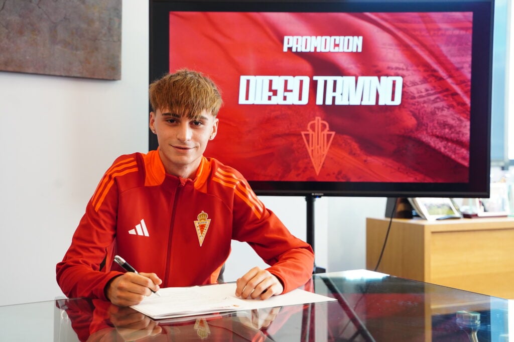 Diego Triviño promociona al Juvenil DH Promises para reforzar la mediapunta