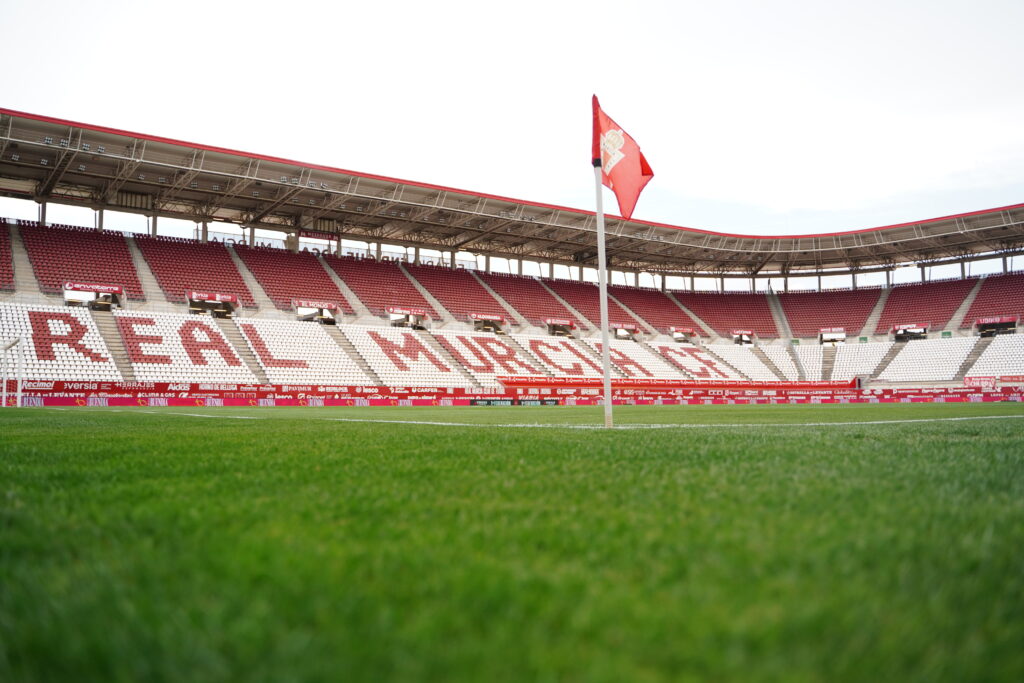 La temporada 2025/2026 en Primera Federación comenzará el 30 y 31 de agosto