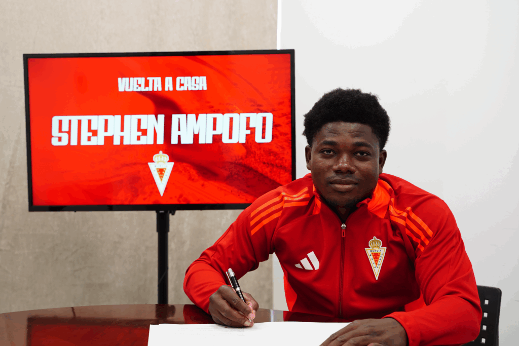 Stephen Ampofo vuelve a casa para jugar en el Imperial