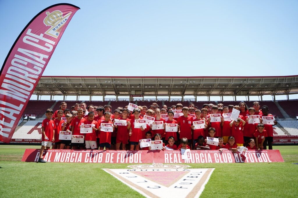Éxito rotundo en la clausura de la segunda semana del Clinic de Verano 2025 con más de 80 alumnos
