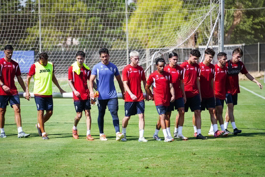 El Real Murcia completa su primera semana de trabajo