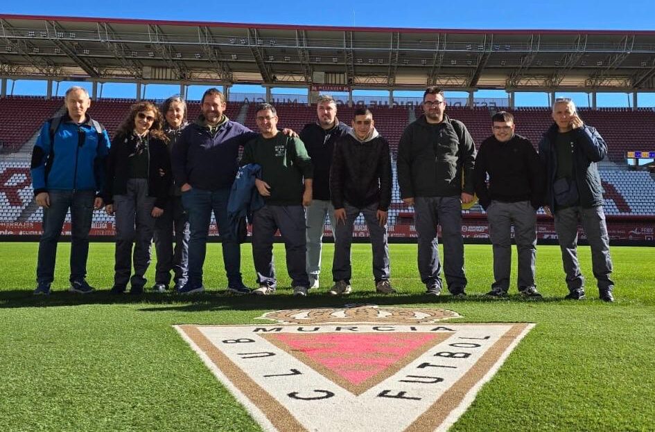 CURSO EN EL ESTADIO