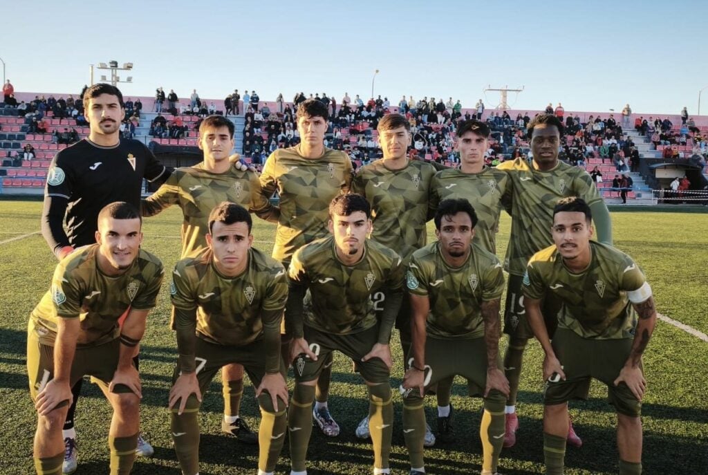 El Imperial cae derrotado en Cieza ante el líder (2-0)