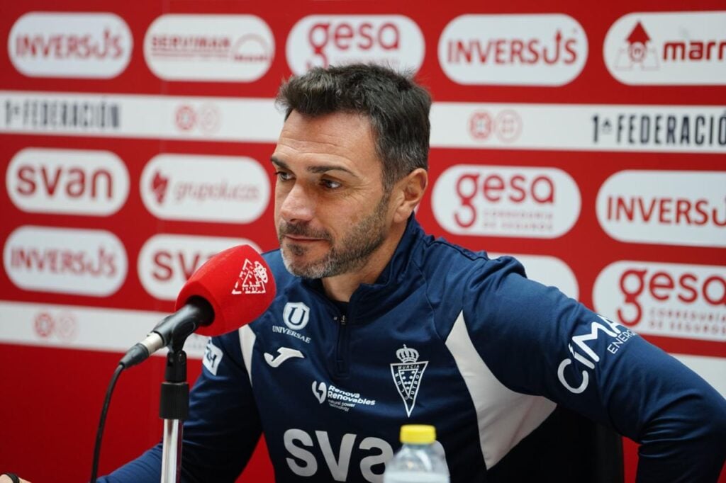 Colunga: “El equipo está con muchas ganas y solo pensamos en sacar 3 puntos en Ibiza”