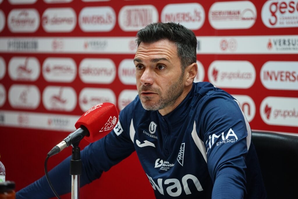 Colunga: «La exigencia es ganar siempre»