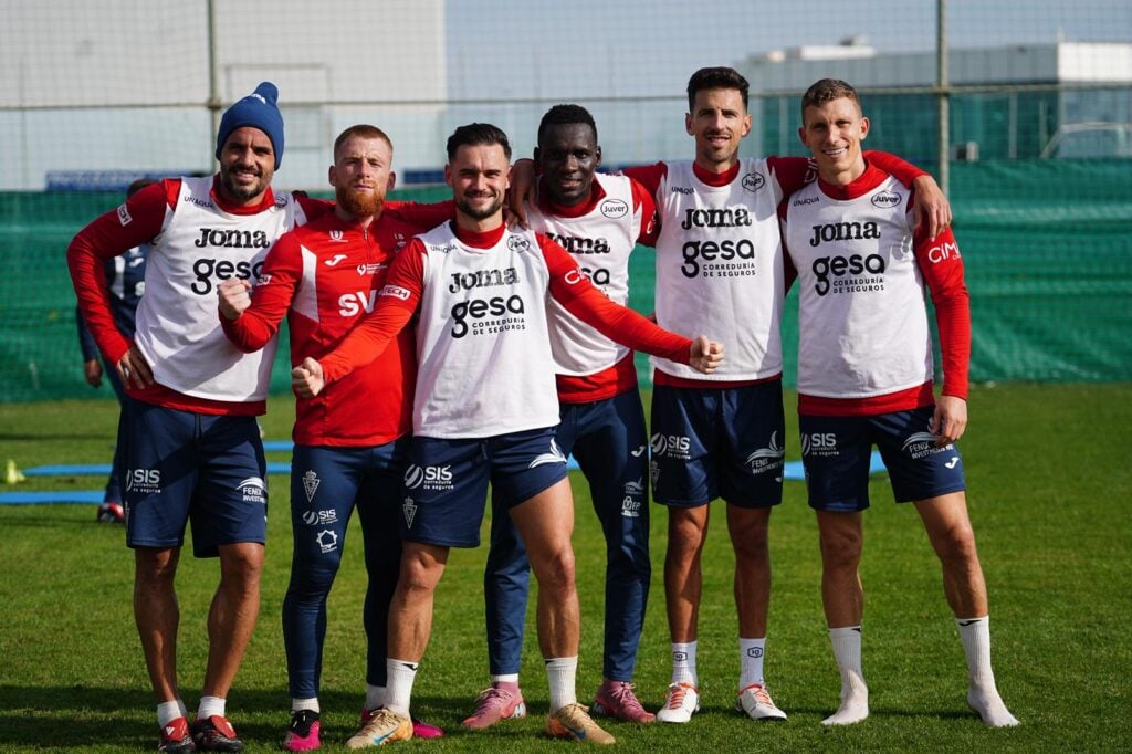 El Real Murcia ya prepara el duelo ante el Ibiza en Pinatar Arena