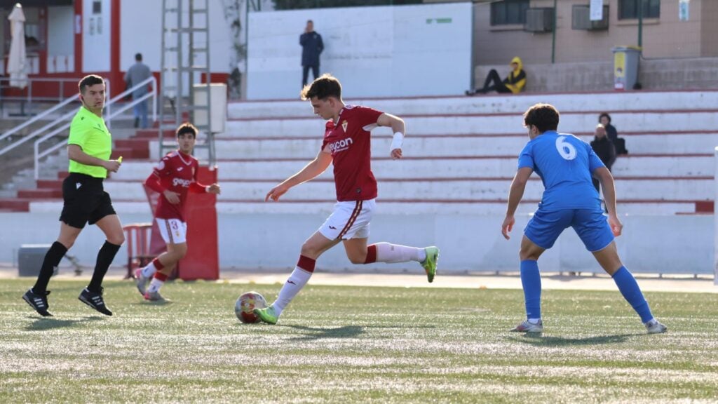 El Juvenil DH Real Murcia buscará una victoria clave ante el Hércules este sábado  