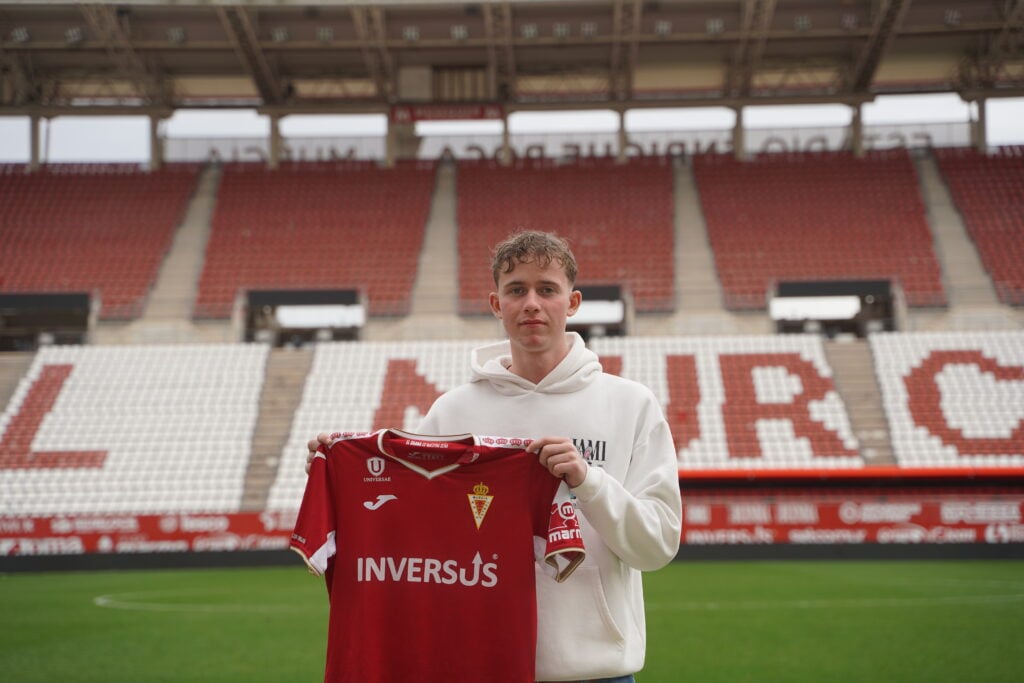 Thomas Hauger, nuevo mediocentro para el Real Murcia C