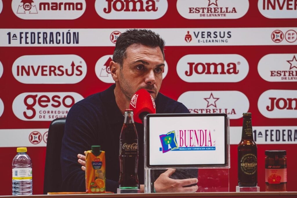 Colunga: «Soy el máximo responsable porque los jugadores lo dan todo»