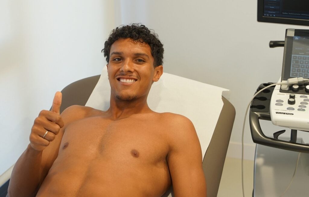 Joao Costa ya está en Murcia y ha superado los reconocimientos médicos en IMED Hospitales y Prevemur