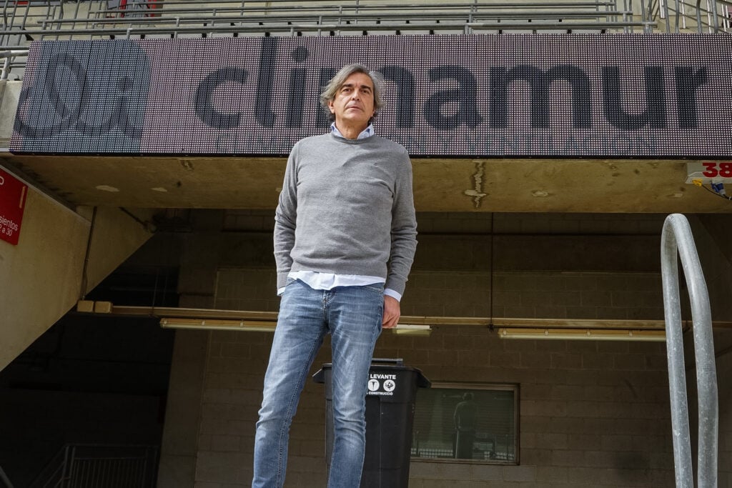 Climamur apuesta por los vomitorios LED del Estadio Enrique Roca de Murcia