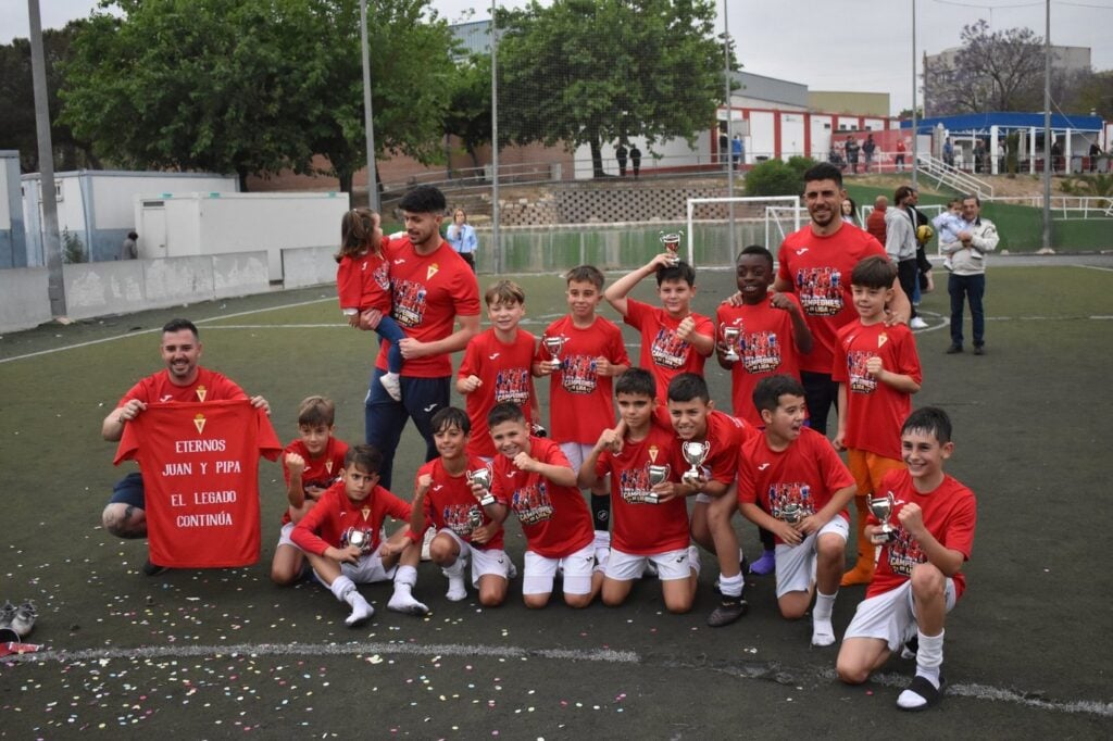 El Benjamín A del Real Murcia se proclama campeón de liga a falta de dos jornadas