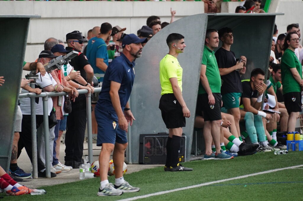 José David Larrosa, tras el ascenso a Segunda RFEF: “Le hemos dado una alegría a toda la afición”