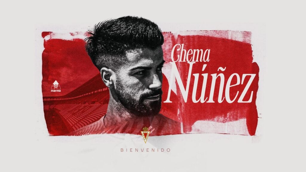 Chema Núñez, calidad y visión de juego para el centro del campo del Real Murcia C.F.