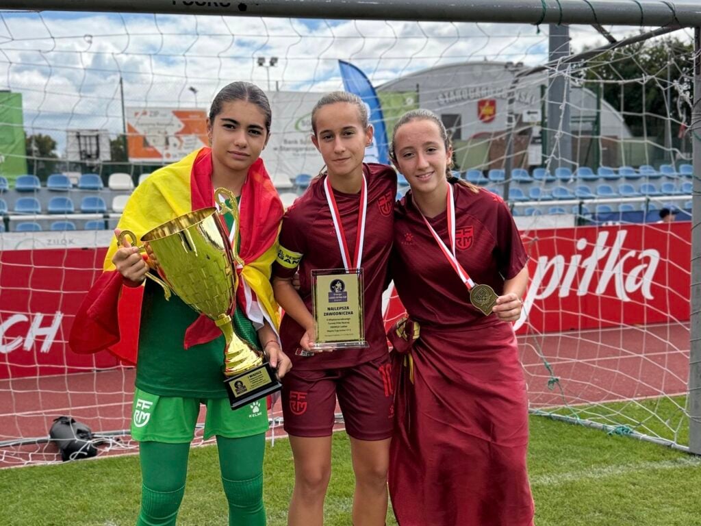 3 jugadoras de la Cantera Grana femenina conquistan Polonia con la selección murciana sub- 14