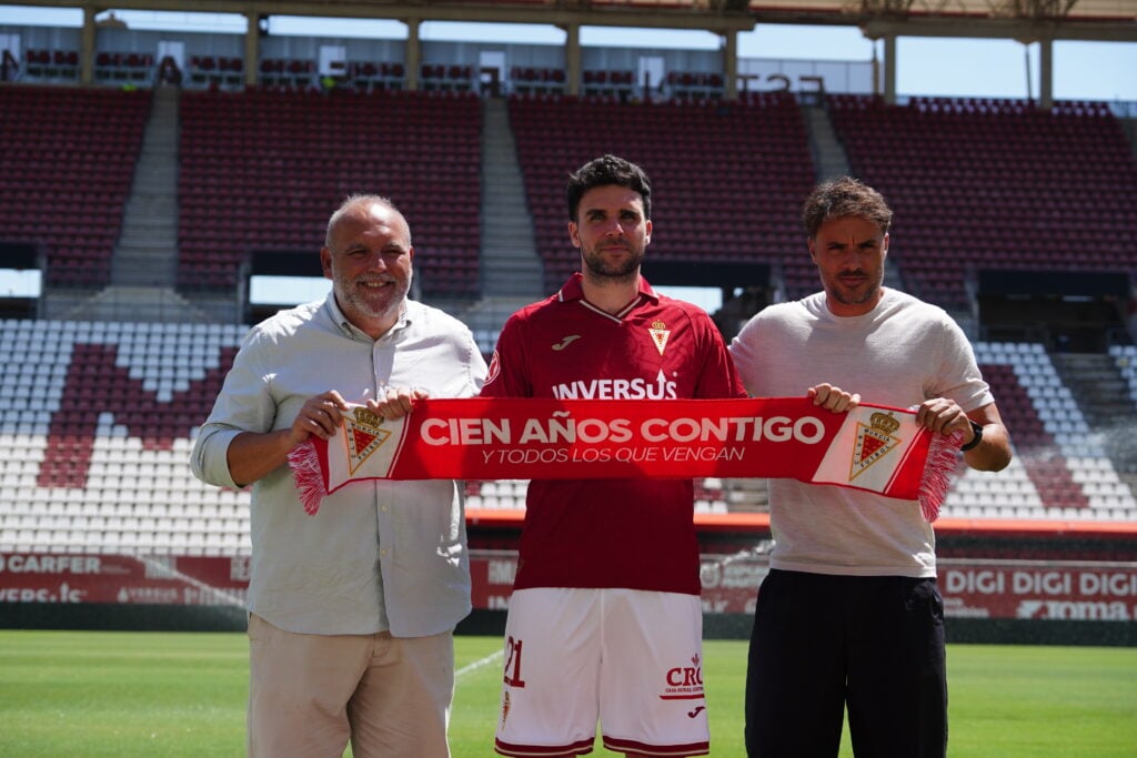 Álvaro Giménez: «Cuando te llama el Real Murcia, poco tienes que pensar»