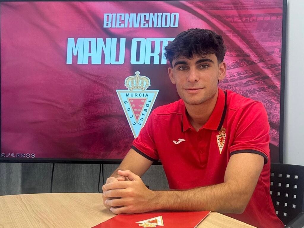 Manu Ortega se incorpora al Real Murcia C