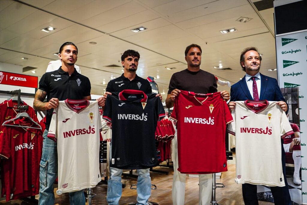 El Real Murcia estrena nuevo espacio en El Corte Inglés de Murcia